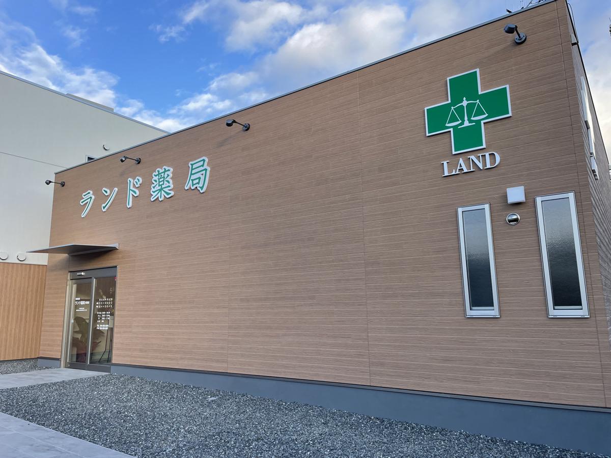 【福山市/東福山駅】新規オープンの綺麗な店舗にて最新機器を活用し快適に勤務できます。循環器科をメインに学びつつ、資格取得支援制度でスキルアップも叶う環境です。